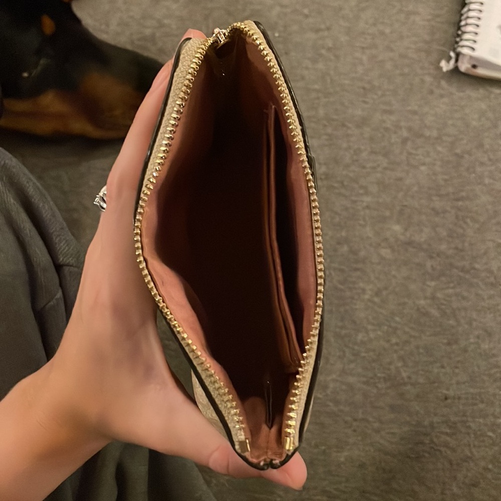 Coach Wallet - Picture 3 of 3